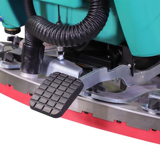 automatic floor cleaning machine