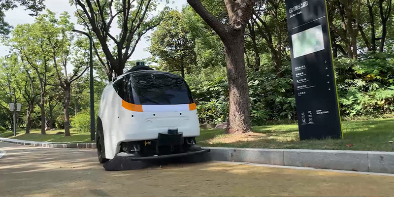 TVX Intelligent Ride on Sweeper Robot served in The roads 